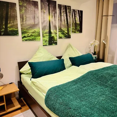 Waldblick Doppelzimmer-zwischen Bäumen&Träumen Privatunterkunft Seligenstadt